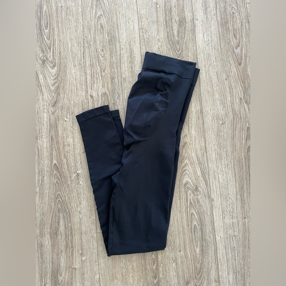 Blanqi Maternity Leggings - Picture 6 of 8
